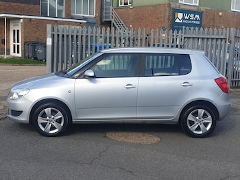 Used Skoda Fabia 2014 for sale - 77820009: Photo