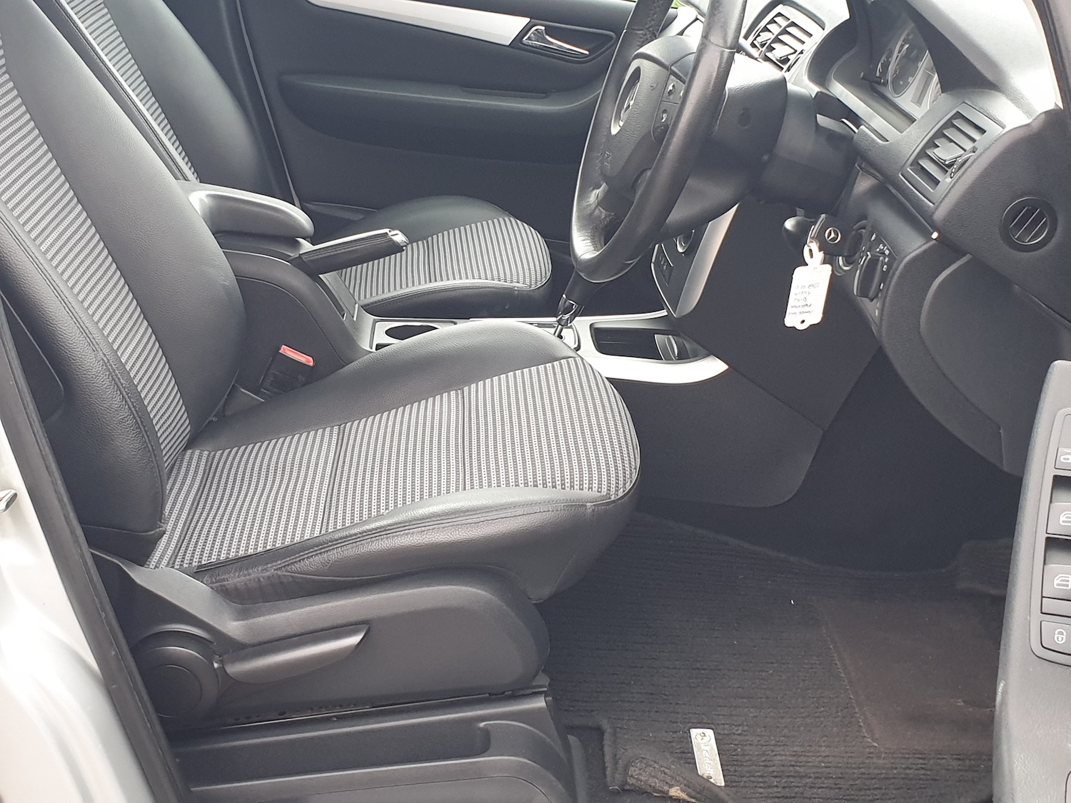 Used Mercedes-Benz B Class 2007 for sale - 76374616: Photo 9