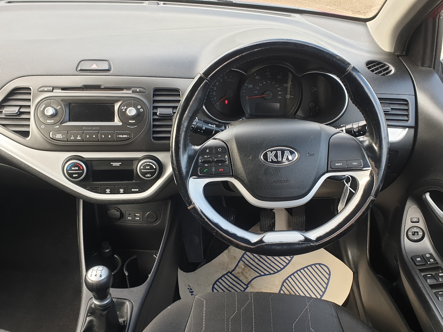 Used Kia Picanto 2015 for sale - 76754756: Photo 13