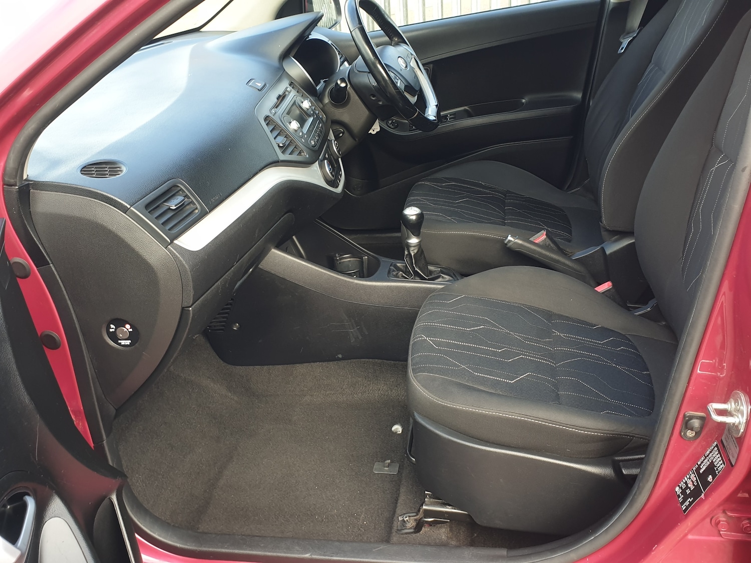 Used Kia Picanto 2015 for sale - 76754756: Photo 15