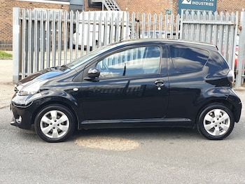Used Toyota AYGO 2013 for sale - 78078590: Photo