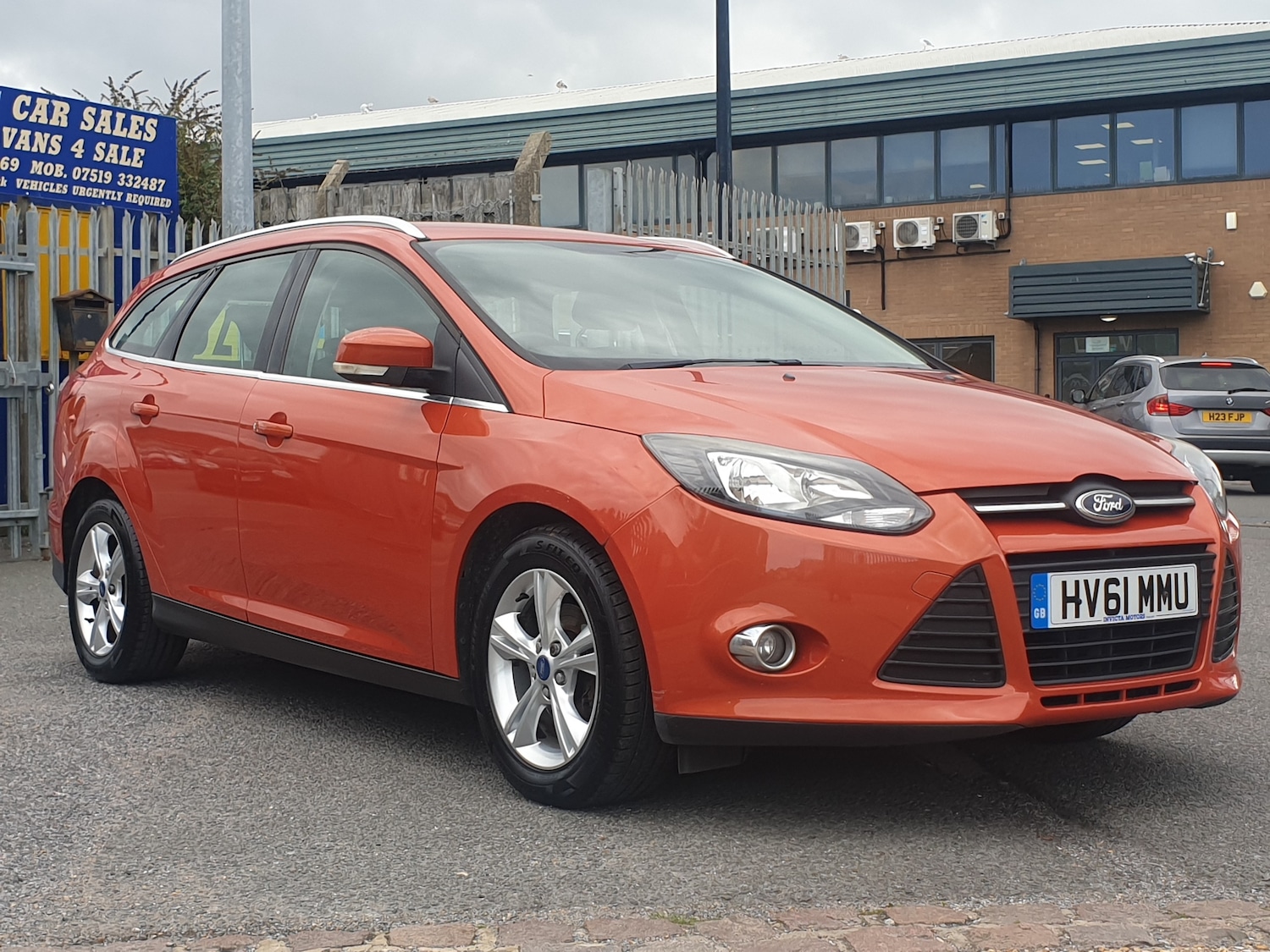 Used Ford Focus 2011 for sale - 76754757: Photo 3