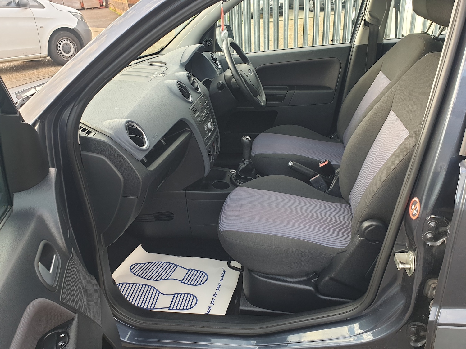 Used Ford Fusion 2010 for sale - 76545933: Photo 15