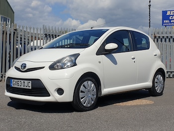 Used Toyota AYGO 2013 for sale - 78502313: Photo