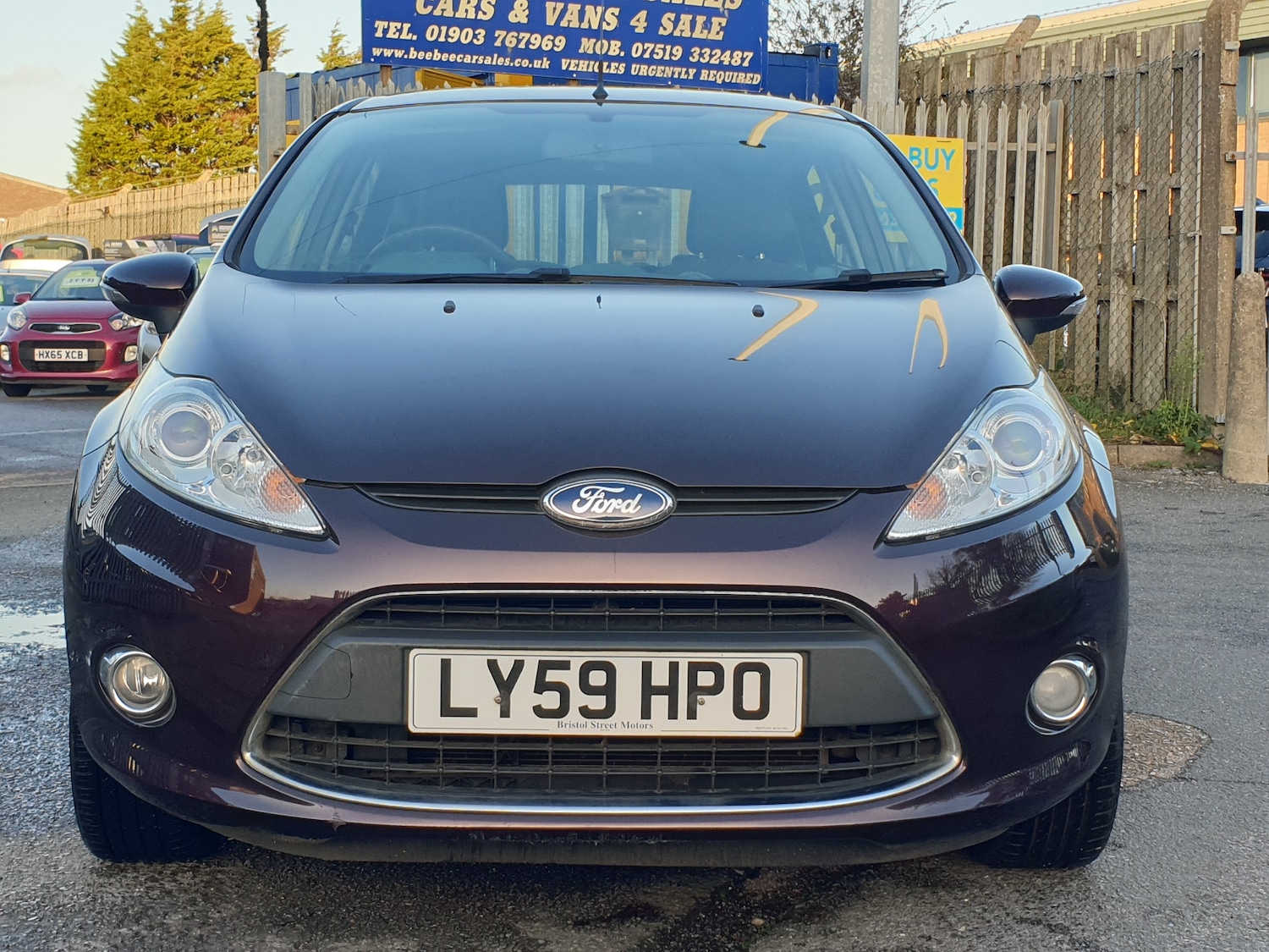 Used Ford Fiesta 2010 for sale - 76883928: Photo 2