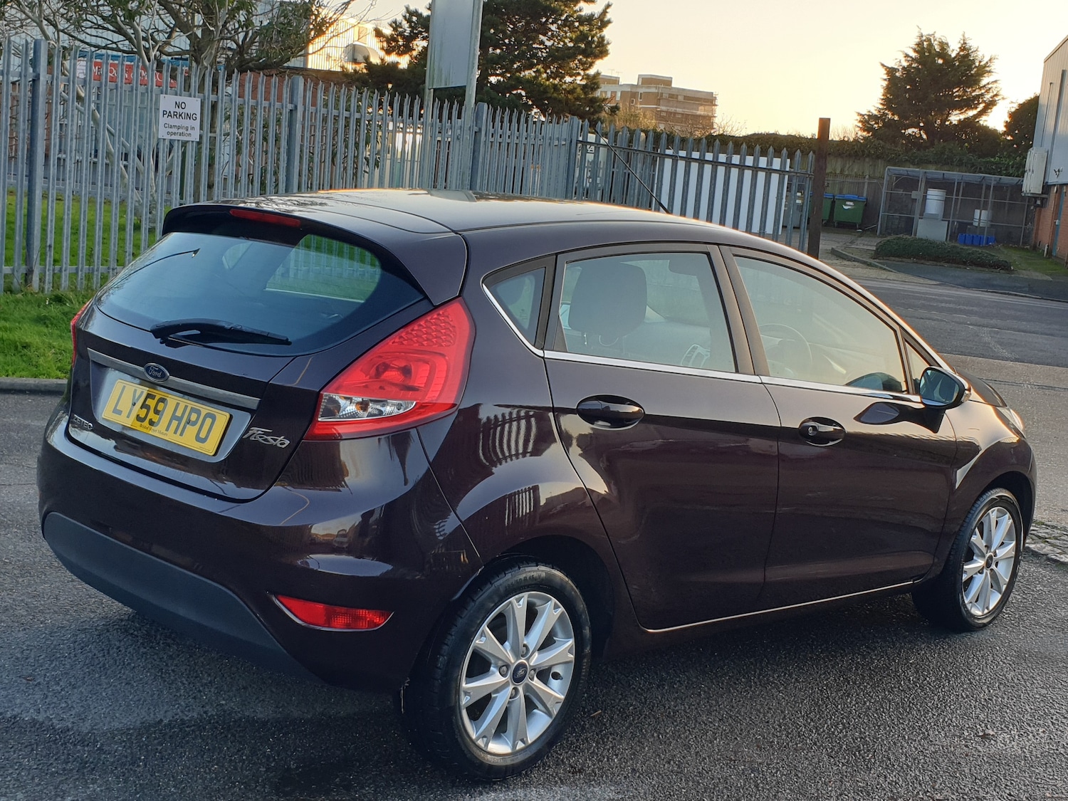 Used Ford Fiesta 2010 for sale - 76883928: Photo 7