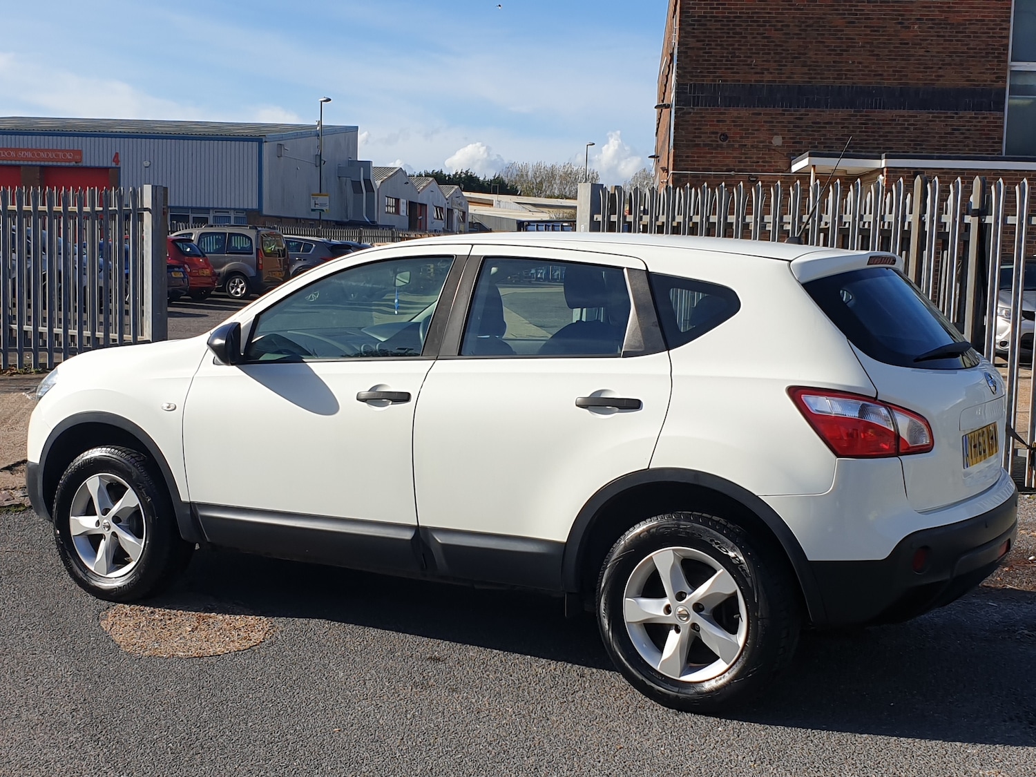 Used Nissan Qashqai 2013 for sale - 76324711: Photo 6