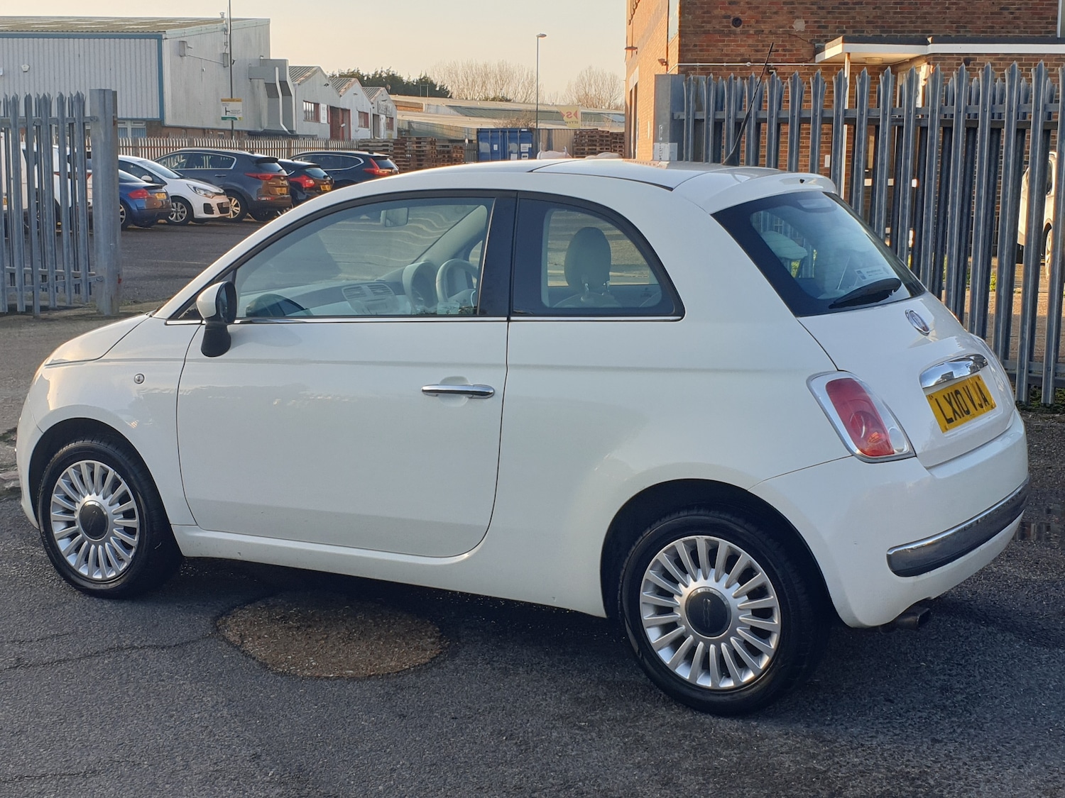 Used Fiat 500 2010 for sale - 77118111: Photo 5