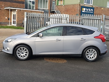 Used Ford Focus 2012 for sale - 76777396: Photo