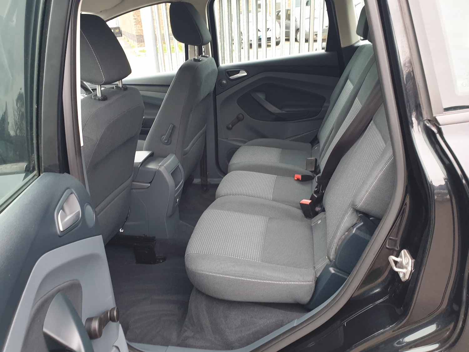 Used Ford C-Max 2013 for sale - 76957654: Photo 15