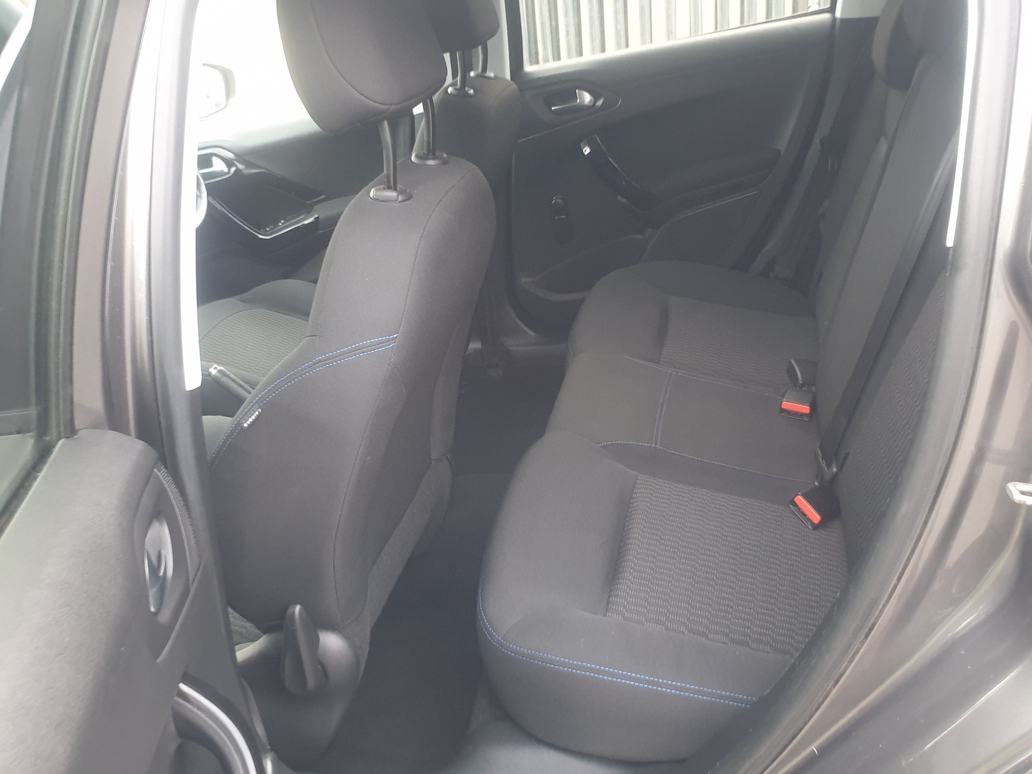 Used Peugeot 208 2019 for sale - 77820021: Photo 14