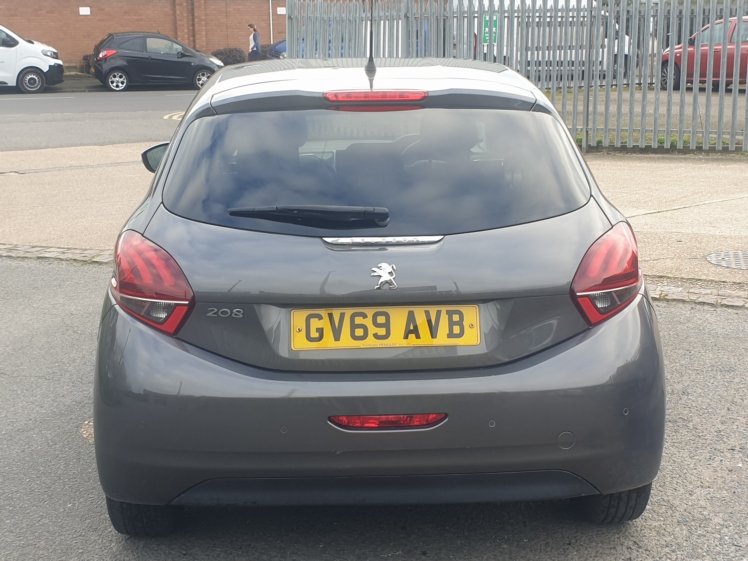 Used Peugeot 208 2019 for sale - 77820021: Photo 6