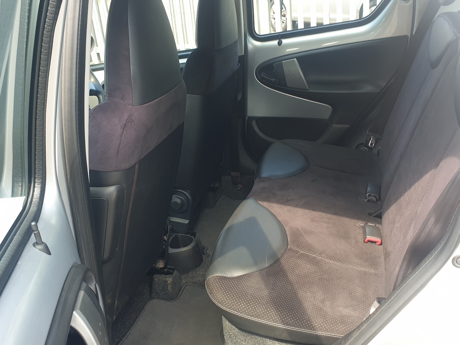 Used Toyota AYGO 2013 for sale - 76324515: Photo 14