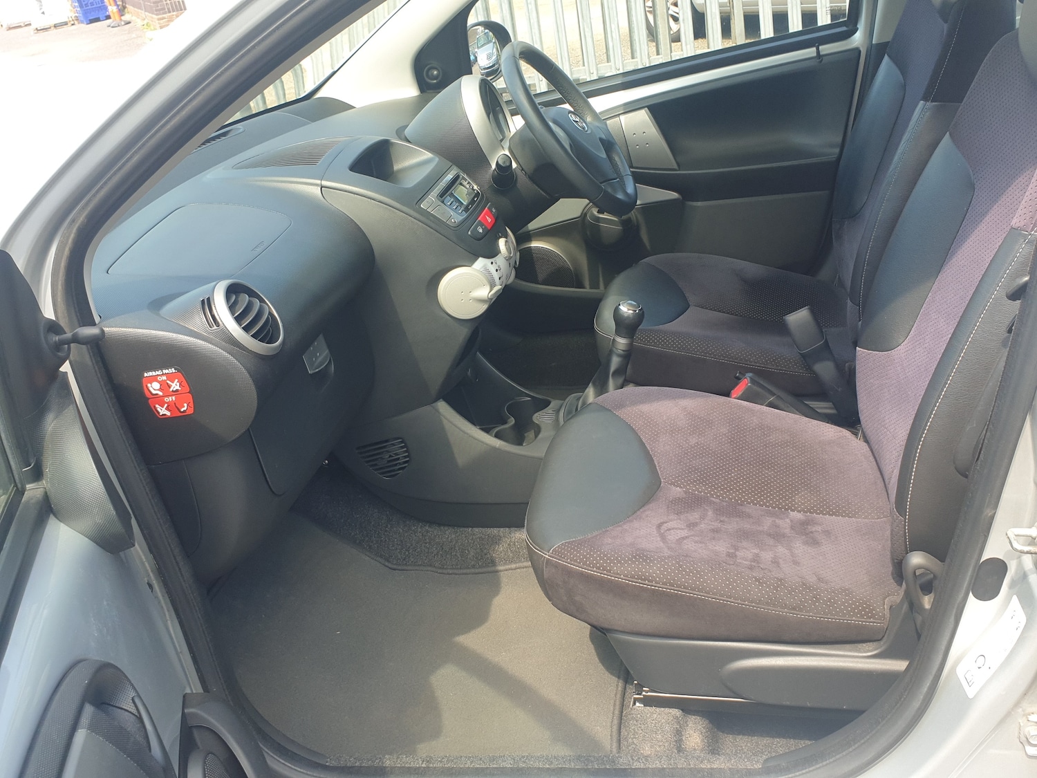 Used Toyota AYGO 2013 for sale - 76324515: Photo 15