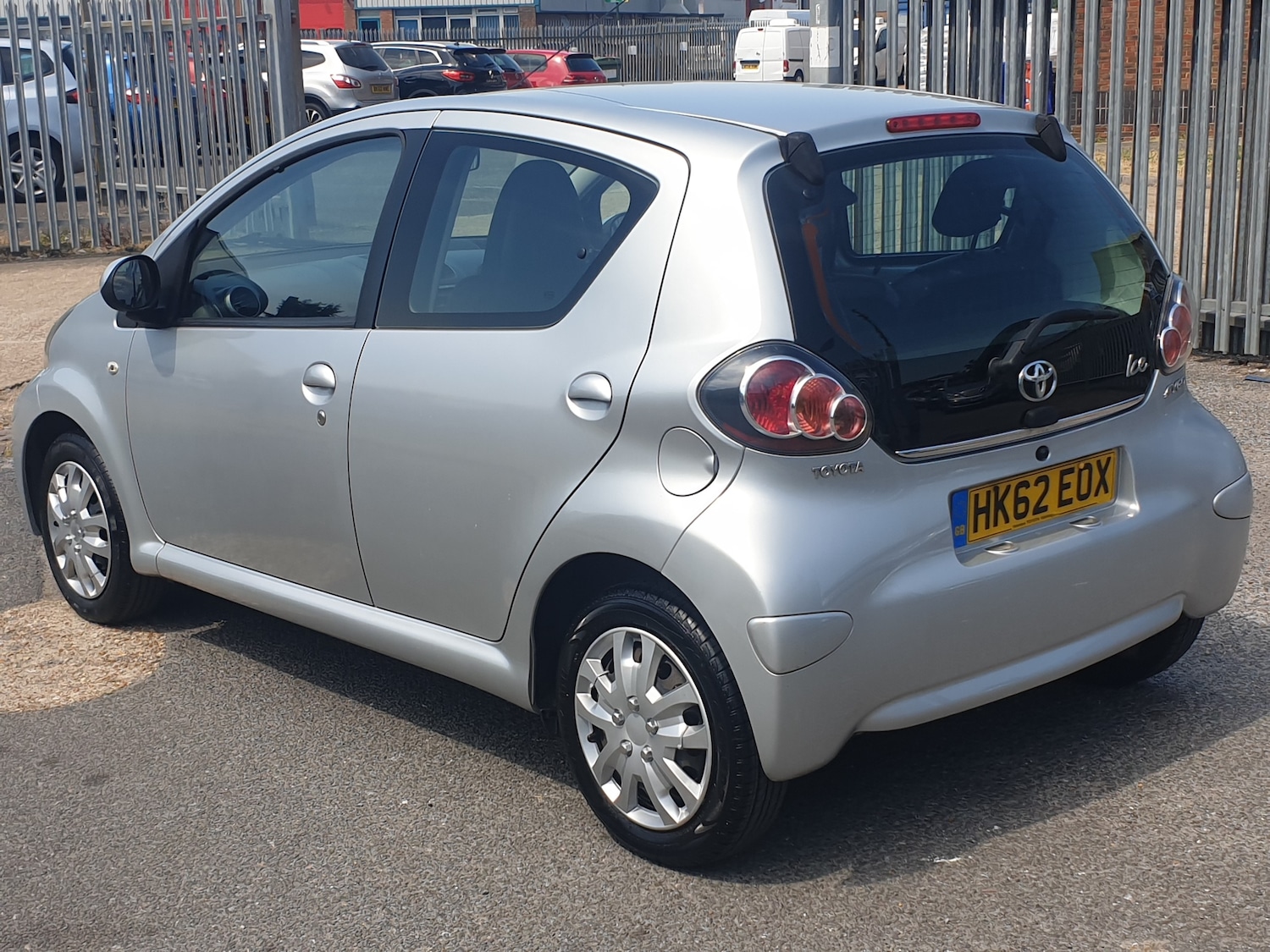 Used Toyota AYGO 2013 for sale - 76324515: Photo 5