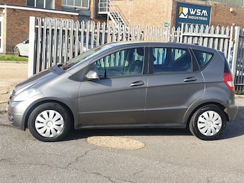 Used Mercedes-Benz A-Class 2012 for sale - 76420242: Photo