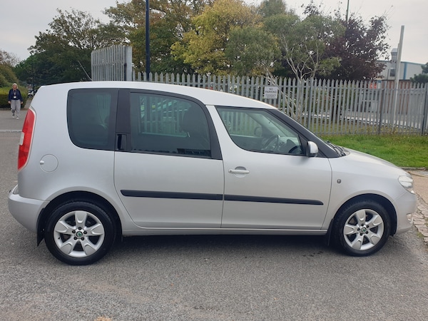 Used Skoda Roomster 2011 for sale - 76107032: Photo 8