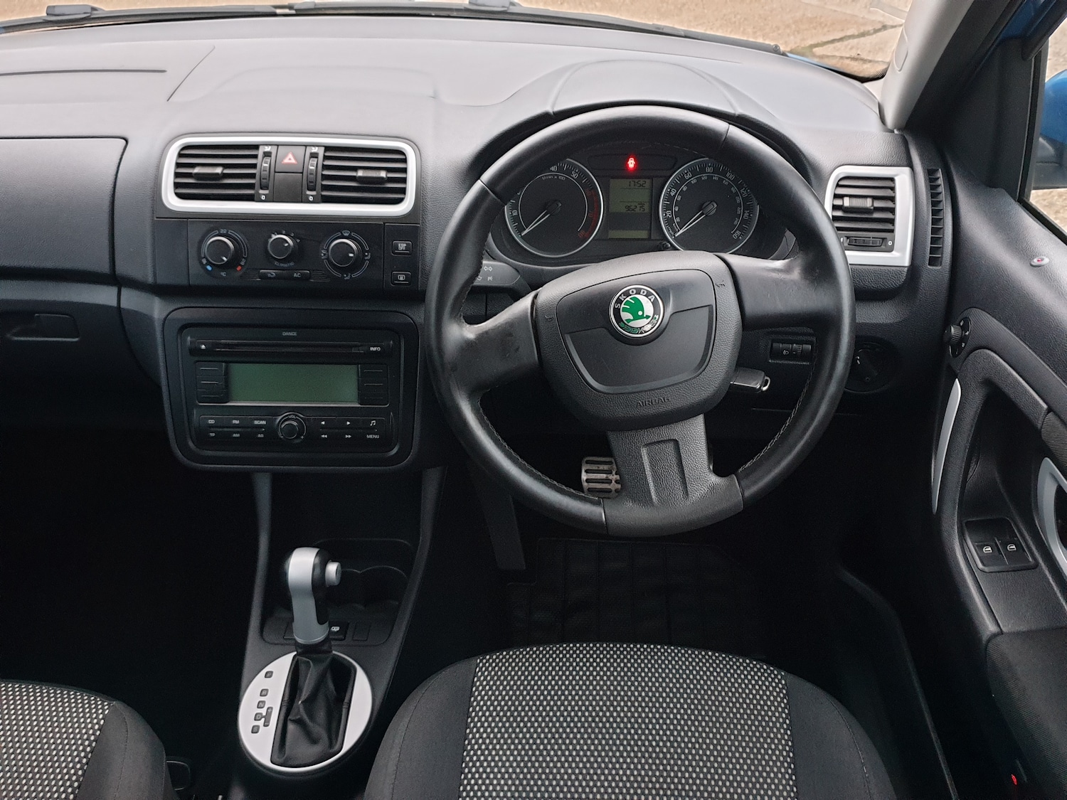 Used Skoda Roomster 2009 for sale - 76292849: Photo 13
