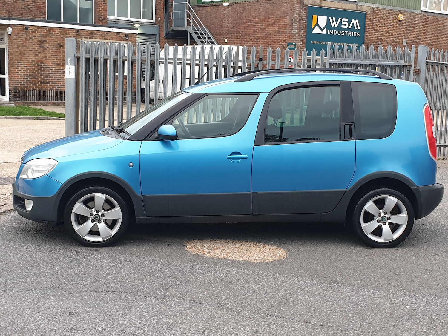 Used Skoda Roomster 2009 for sale - 76292849: Photo 4