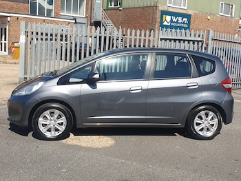 Used Honda Jazz 2013 for sale - 79490092: Photo
