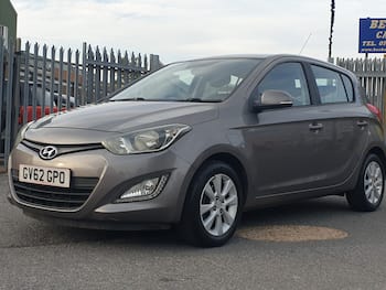 Used Hyundai i20 2013 for sale - 79630542: Photo