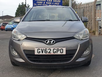 Used Hyundai i20 2013 for sale - 79630542: Photo
