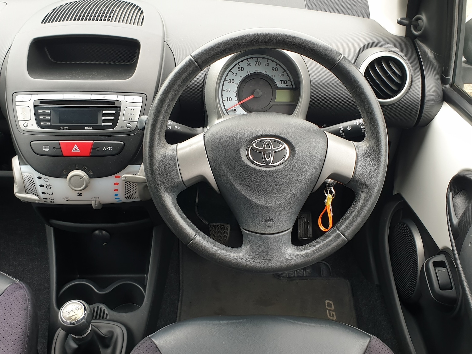 Used Toyota AYGO 2013 for sale - 77249330: Photo 13