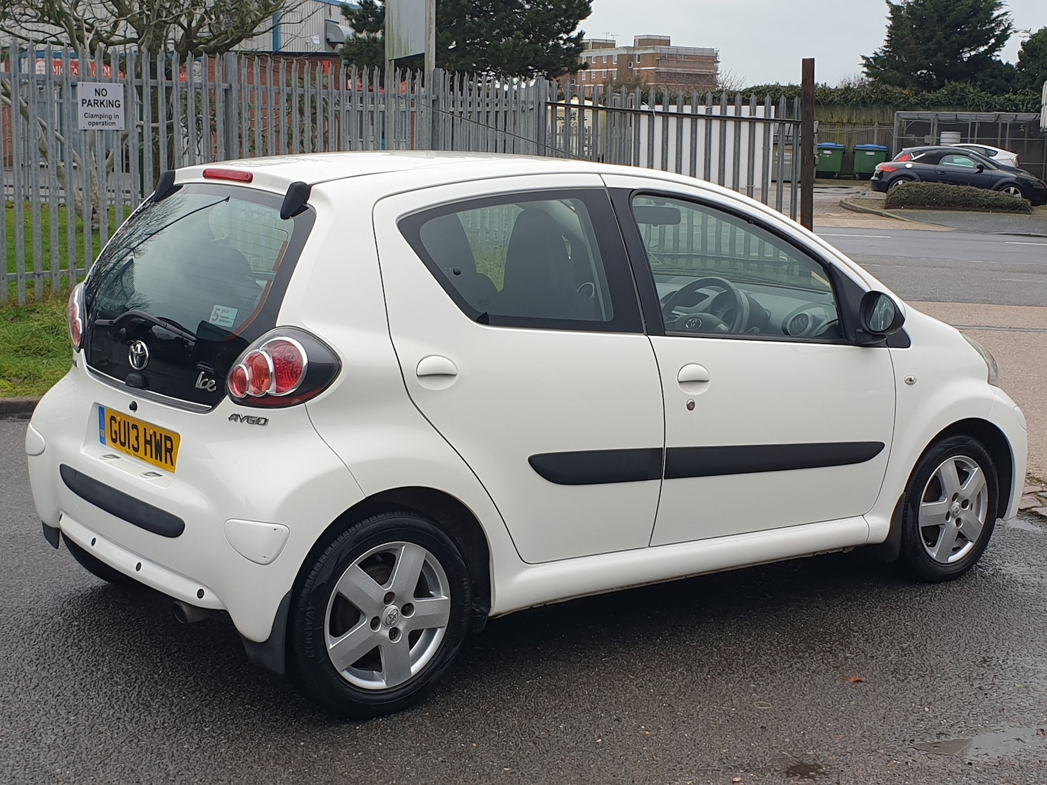 Used Toyota AYGO 2013 for sale - 77249330: Photo 7