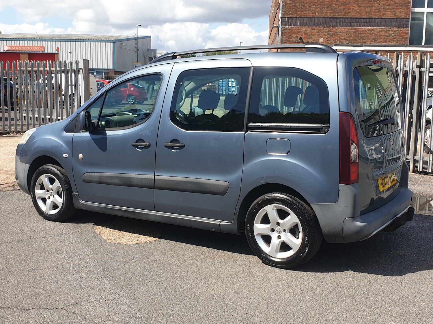 Vehicle 5