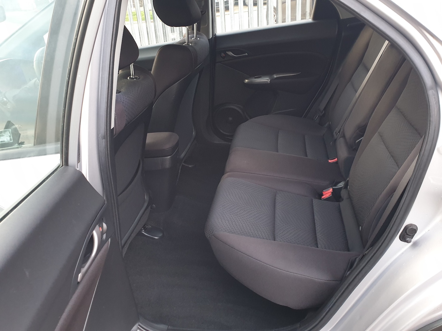 Used Honda Civic 2010 for sale - 76616873: Photo 14