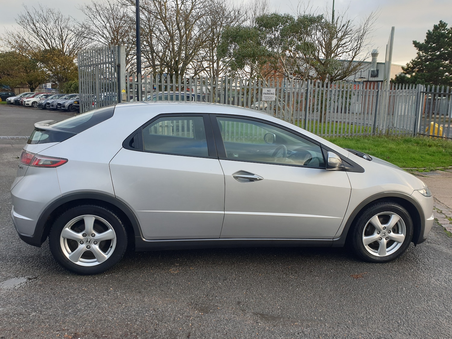 Used Honda Civic 2010 for sale - 76616873: Photo 8