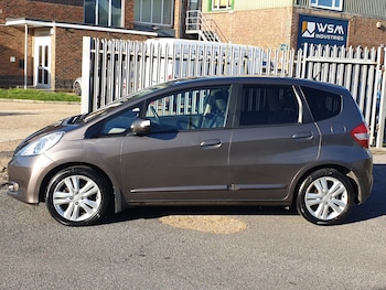 Used Honda Jazz 2012 for sale - 76616869: Photo