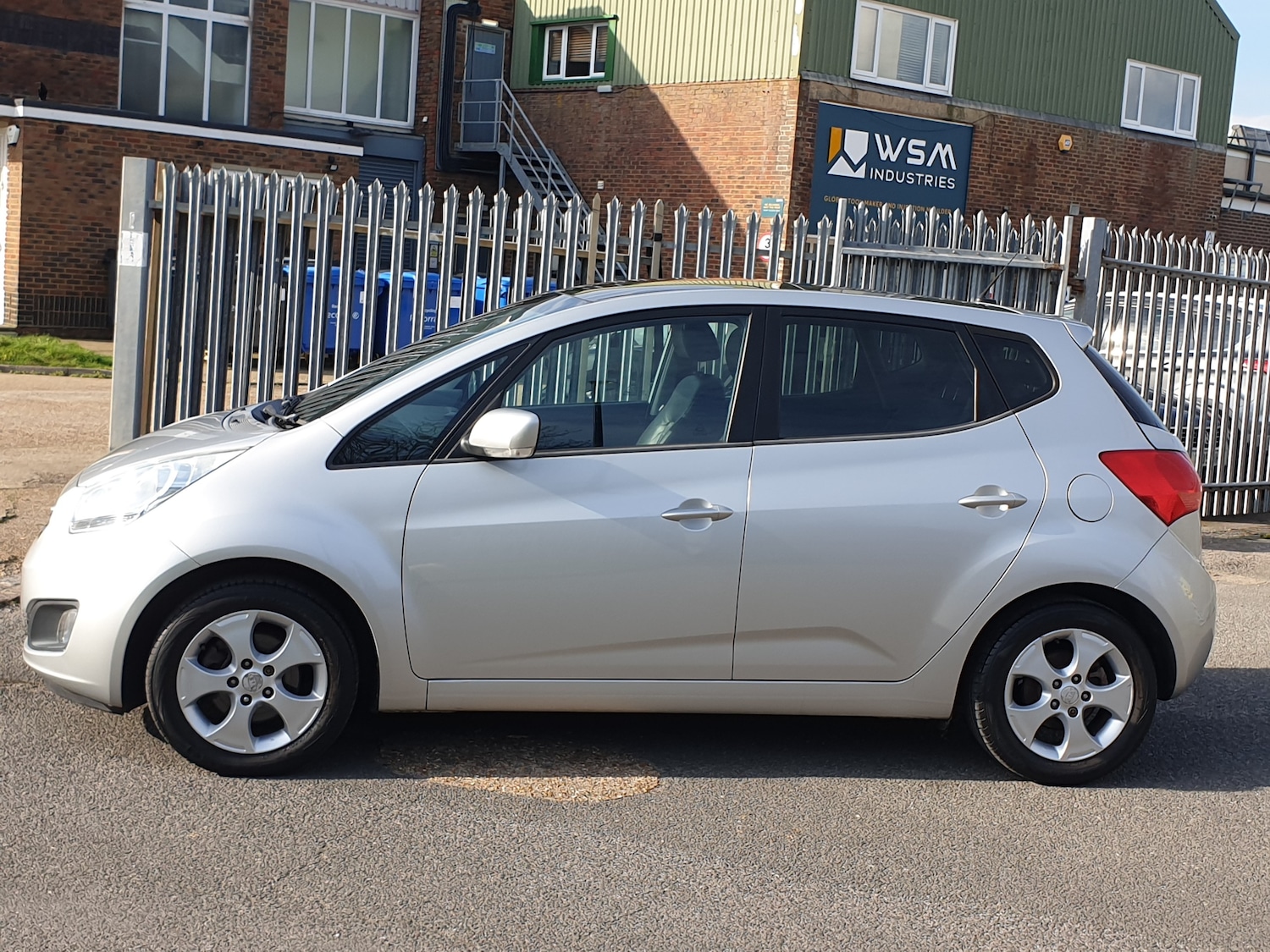 Used Kia Venga 2012 for sale - 77719005: Photo 4