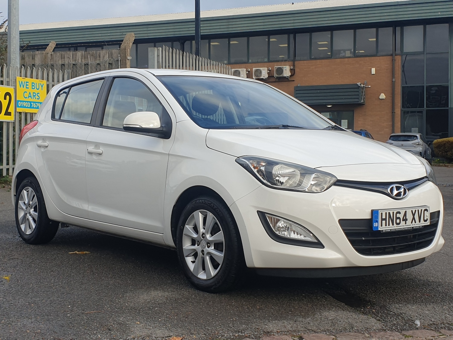 Used Hyundai i20 2014 for sale - 76480782: Photo 3