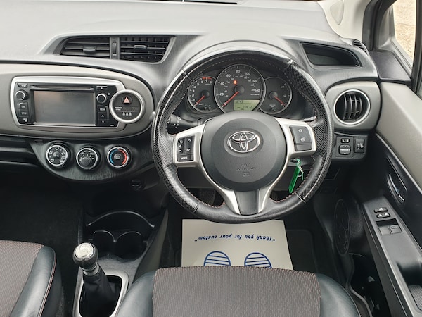 Used Toyota Yaris 2012 for sale - 76273773: Photo 13