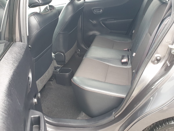 Used Toyota Yaris 2012 for sale - 76273773: Photo 14