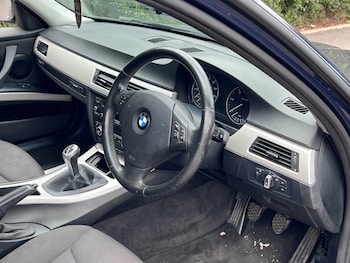 Used BMW 3 Series 2011 for sale - 75382985: Photo