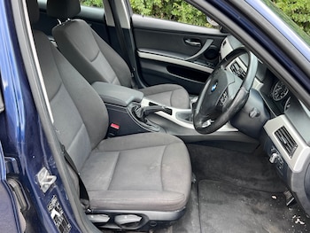 Used BMW 3 Series 2011 for sale - 75382985: Photo