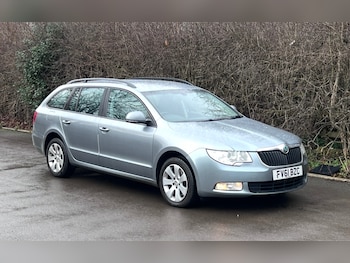 Used Skoda Superb 2011 for sale - 75147534: Photo