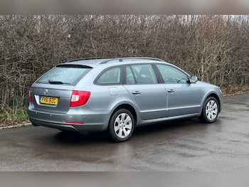 Used Skoda Superb 2011 for sale - 75147534: Photo