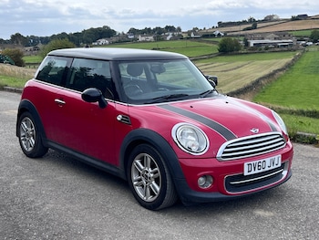Used MINI Cooper 2010 for sale - 75539385: Photo