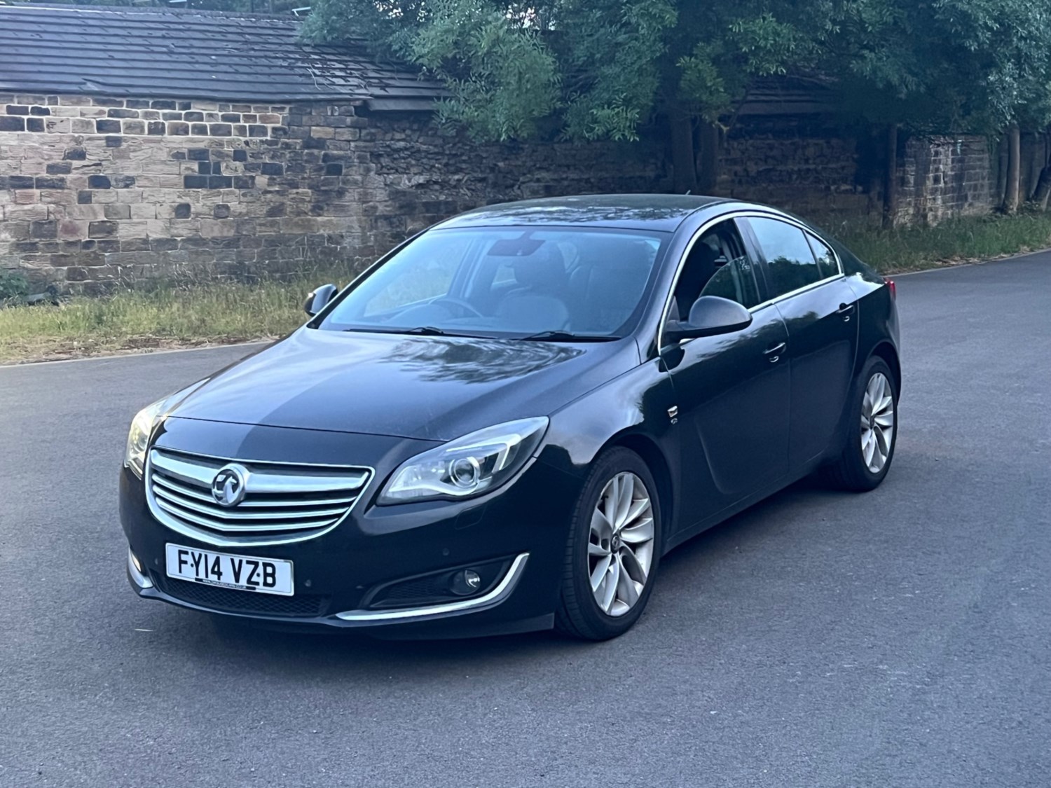 Vauxhall Insignia 2014 (14) - 2.0 CDTi ecoFLEX Elite Nav 5dr [Start Stop] - Image 2