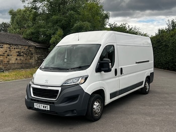 Used Peugeot Boxer 2017 for sale - 75299762: Photo