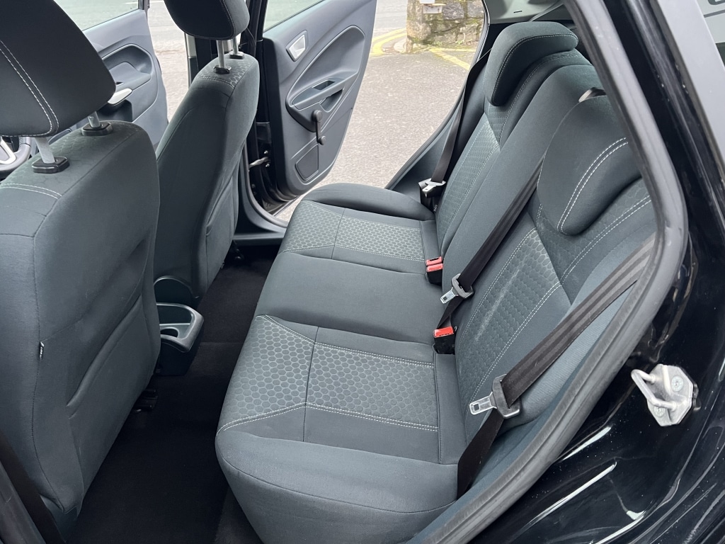 Used Ford Fiesta 2011 for sale - 77329421: Photo 12