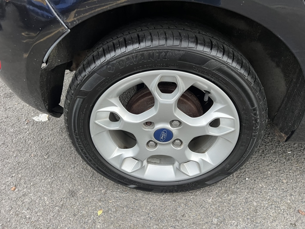 Used Ford Fiesta 2011 for sale - 77329421: Photo 5