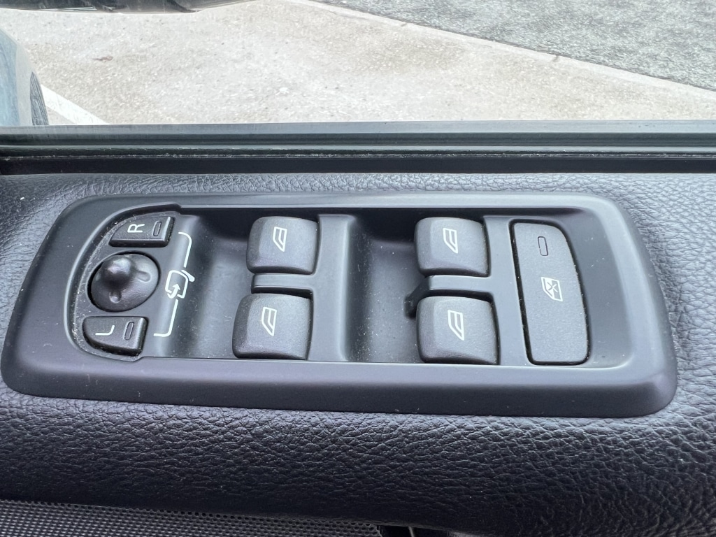 Used Land Rover Discovery 2014 for sale - 77070440: Photo 31