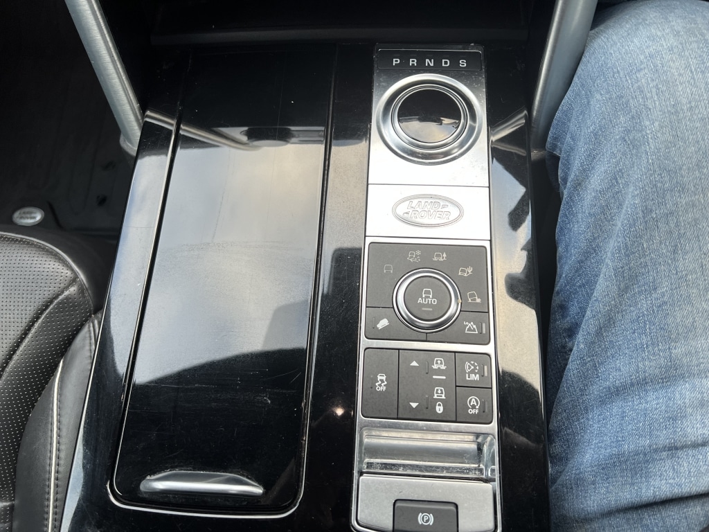 Used Land Rover Discovery 2017 for sale - 77370926: Photo 38