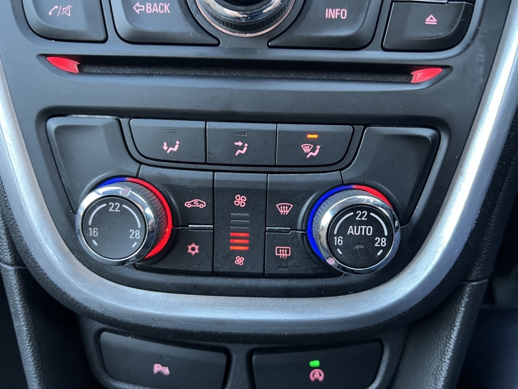 Used Vauxhall Mokka 2015 for sale - 76383451: Photo 25