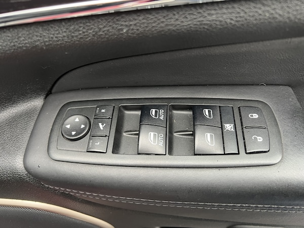 Used Jeep Grand Cherokee 2014 for sale - 76212179: Photo 30