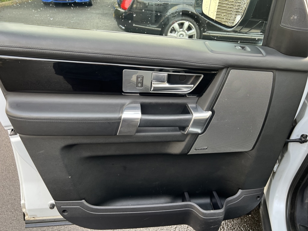 Used Land Rover Discovery 2016 for sale - 76375070: Photo 27